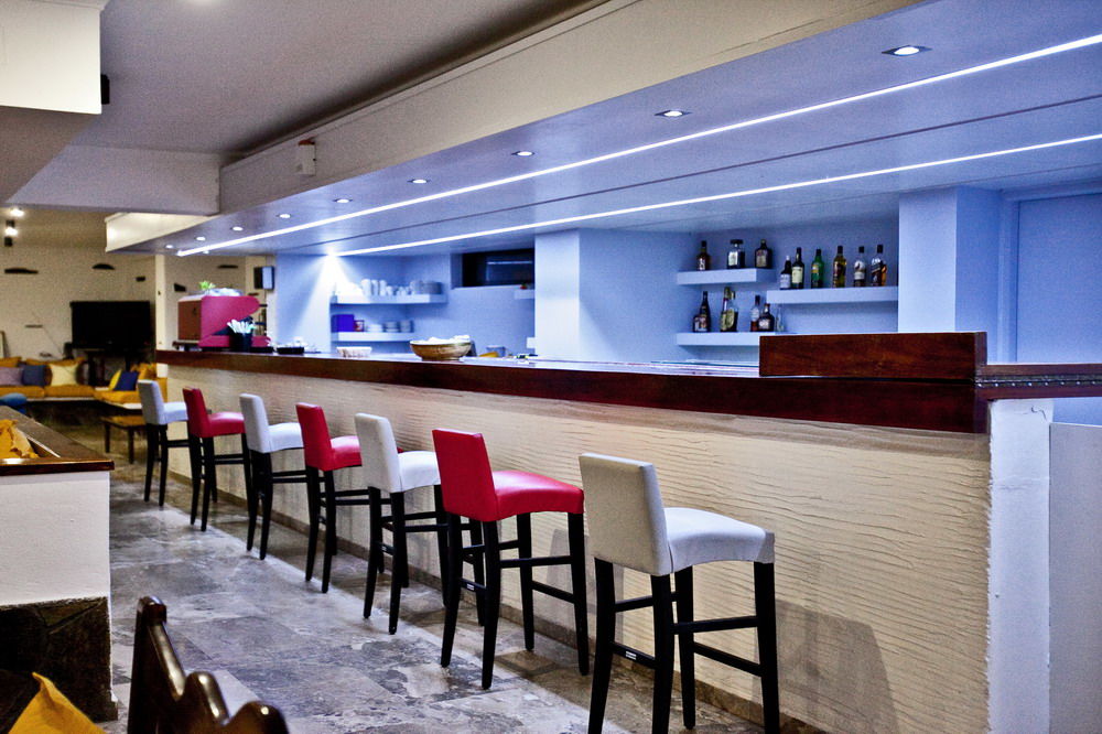 Aeolos Bay Hotel Tínos 레스토랑 사진