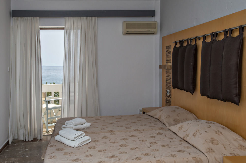 Aeolos Bay Hotel Tínos 외부 사진
